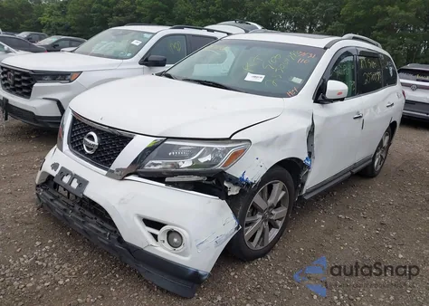 2013 Nissan Pathfinder Platinum z USA, uszkodzony, nr VIN 5N1AR2MM9DC674120
